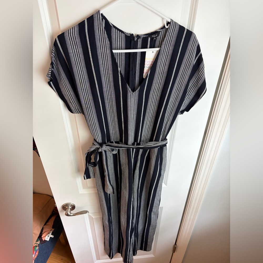 Rails Angela v neck jumpsuit in mediterranean stripe with matching belt - Picture 5 of 13